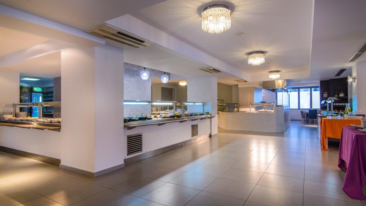 Lagomandra Beach Hotel ภายนอก รูปภาพ